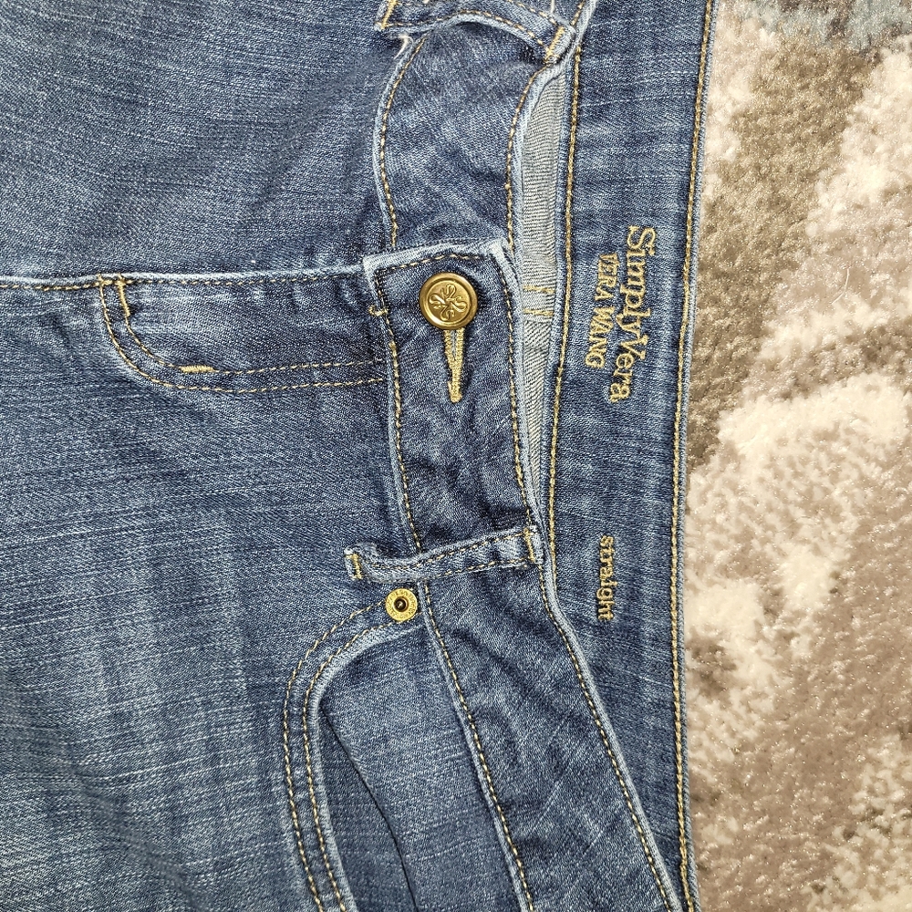 Vera Wang straight leg capri jeans size 6 - Picture 3 of 10